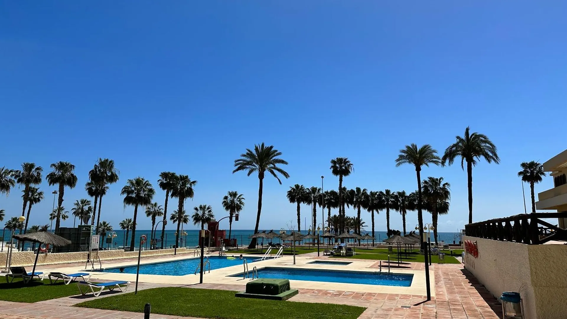 베날마데나코스타 Aloha Playa Sol Y Mar 아파트